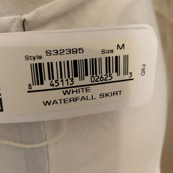 Indigenous Waterfall Skirt- White - Picture 9 of 9